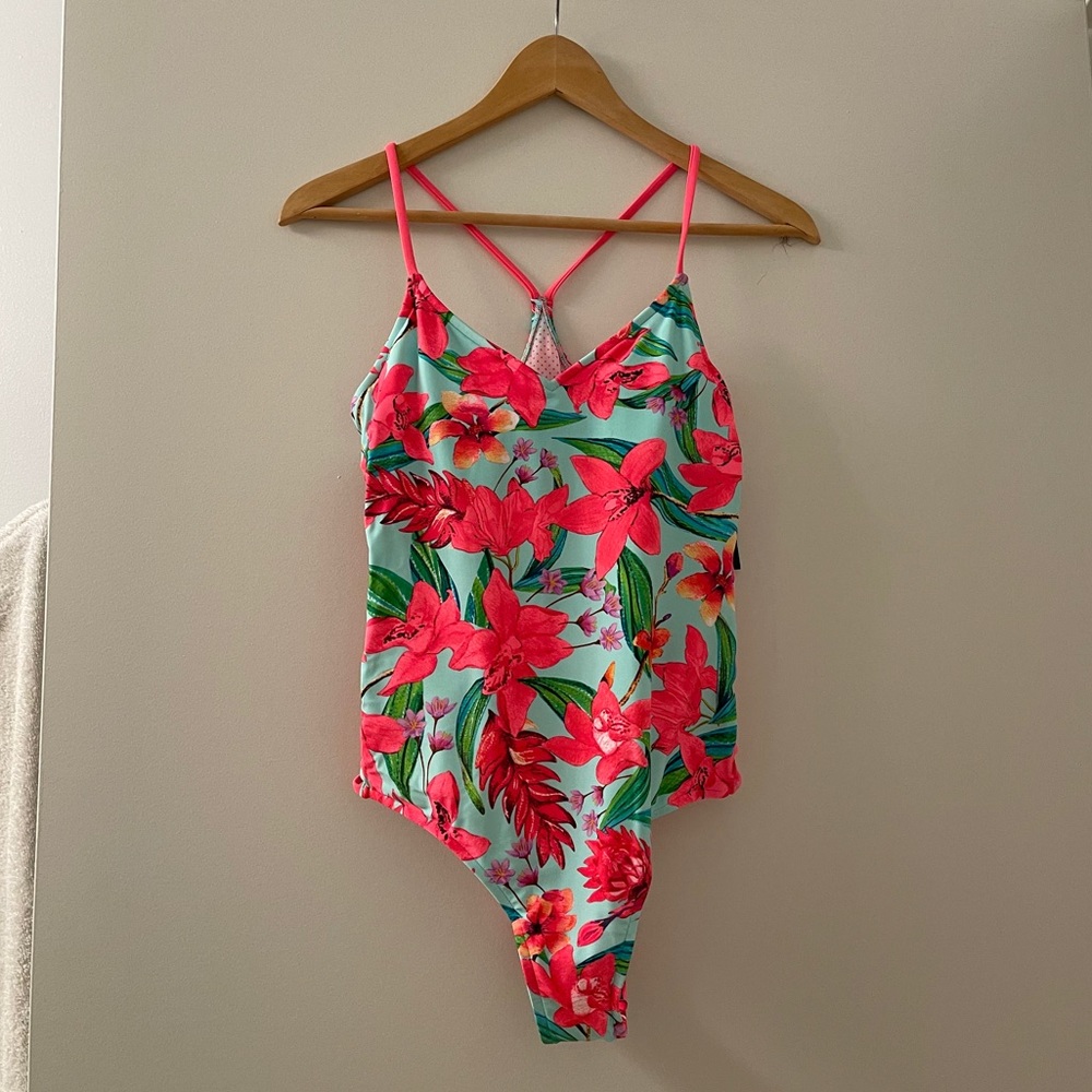 Body Glove one piece swimsuit
